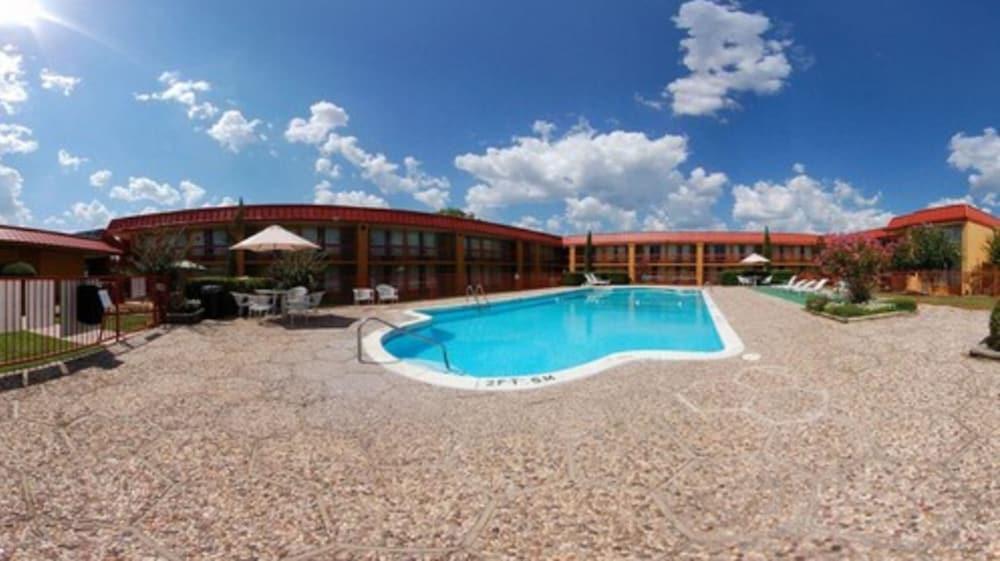 Quality Inn Ada Near University Dış mekan fotoğraf